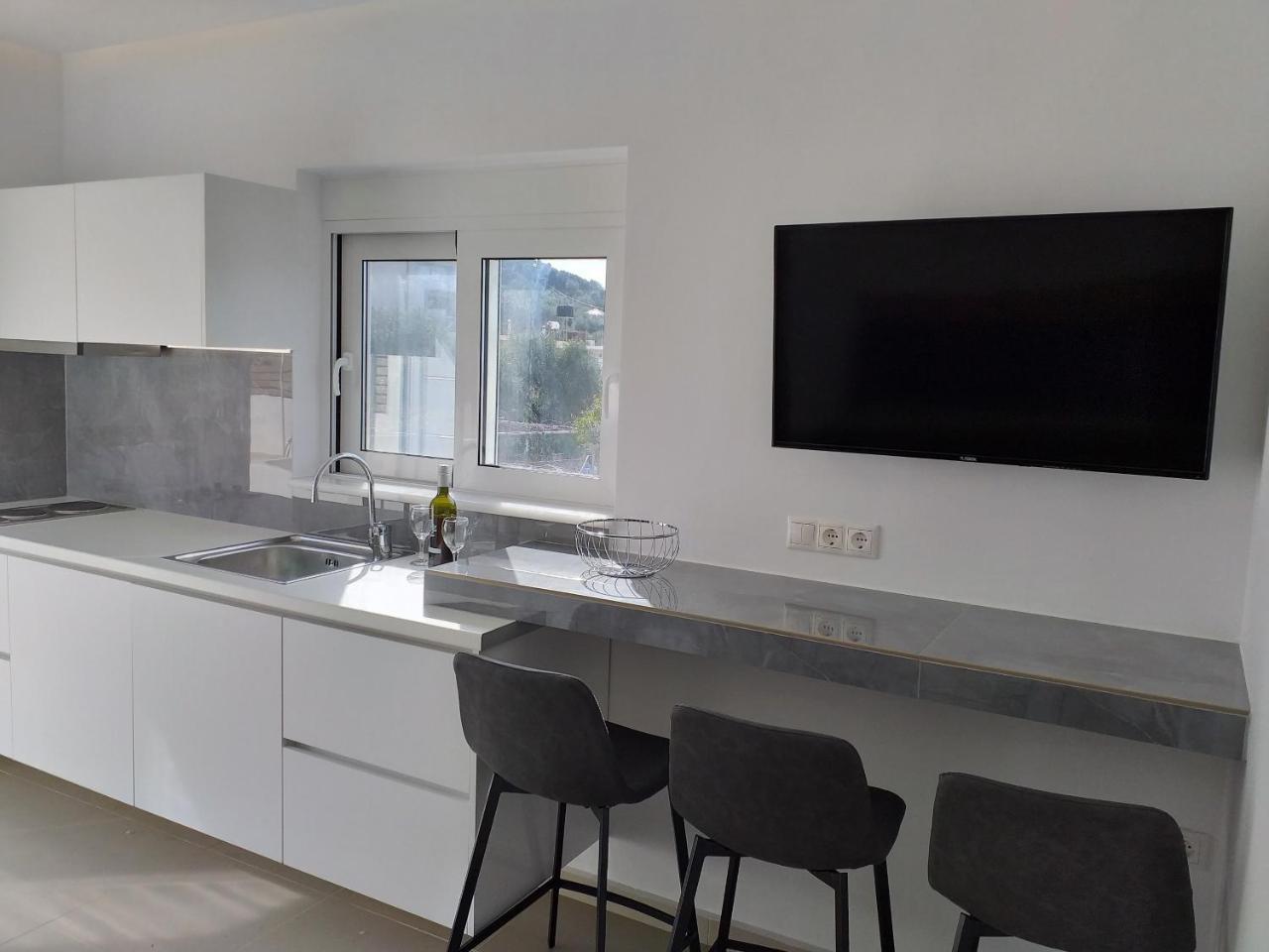 Aestas Apartments Агия-Марина Экстерьер фото